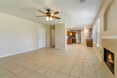 401 Spruce Drive, Kyle, TX 78640 - Photo 8
