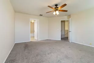 401 Spruce Dr, Kyle, TX 78640 - Photo 26