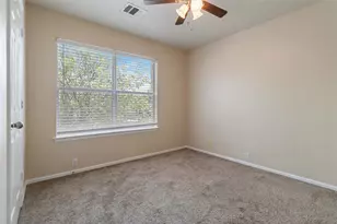 401 Spruce Dr, Kyle, TX 78640 - Photo 18