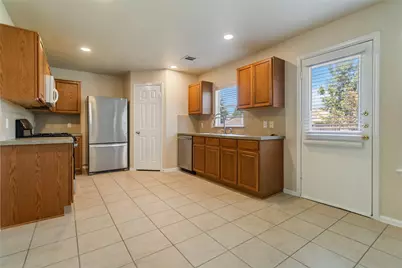 401 Spruce Drive, Kyle, TX 78640 - Photo 12