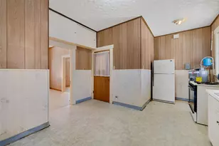 303 Vernon St, Taylor, TX 76574 - Photo 26