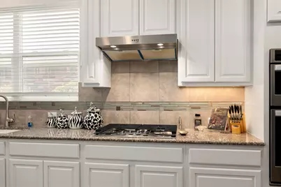 107 Rockport Street, Georgetown, TX 78633 - Photo 8