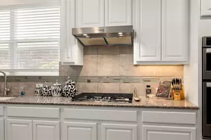 107 Rockport St, Georgetown, TX 78633 - Photo 8