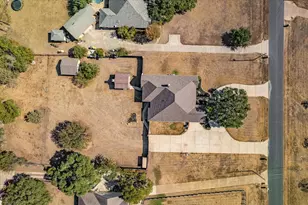 430 Humphrey Dr, Buda, TX 78610 - Photo 2