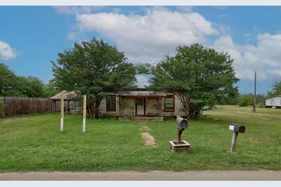 205 Fallwell Street, Liberty Hill, TX 78642 - Photo 2