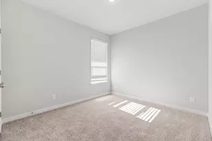 158 Schrader Dr, Buda, TX 78610 - Photo 12