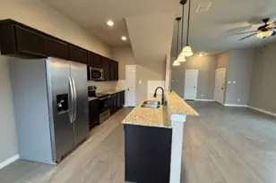 2249 Avery Village, New Braunfels, TX 78130 - Photo 4