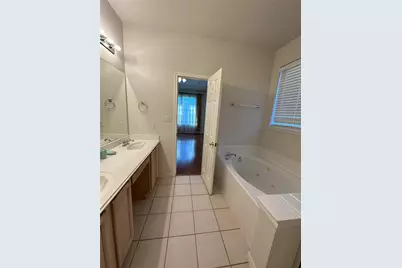 7009 Cool Canyon Cove, Round Rock, TX 78681 - Photo 18