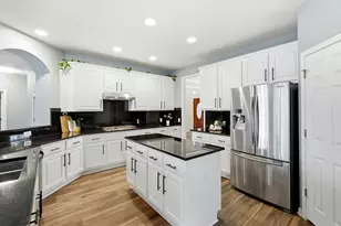 2701 Michelle Lynne Cove, Round Rock, TX 78681 - Photo 14