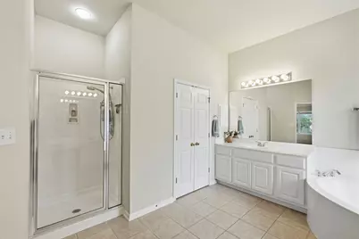 2701 Michelle Lynne Cove, Round Rock, TX 78681 - Photo 18