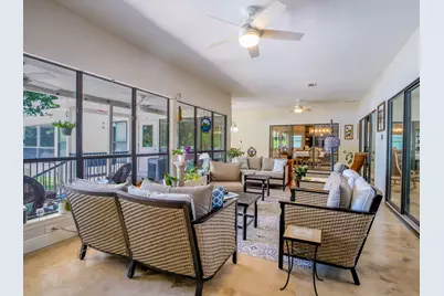 313 Meadowlakes Drive, Meadowlakes, TX 78654 - Photo 12