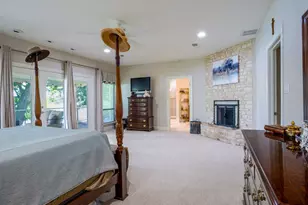 313 Meadowlakes Dr, Meadowlakes, TX 78654 - Photo 24