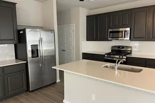 100 Crescent St, Georgetown, TX 78626 - Photo 4