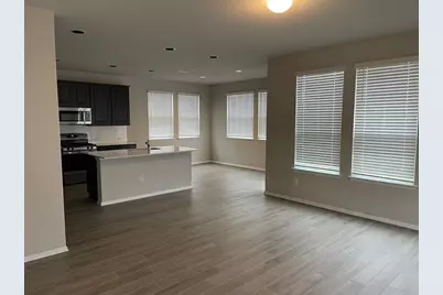 100 Crescent Street, Georgetown, TX 78626 - Photo 2