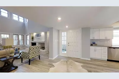 105 Birdie Drive, The Hills, TX 78738 - Photo 24