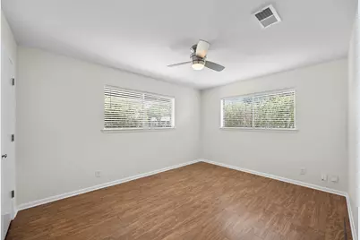 8600 Hathaway Drive, Austin, TX 78757 - Photo 14