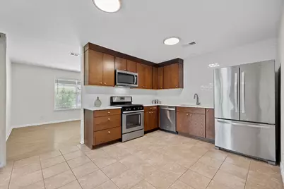 8600 Hathaway Drive, Austin, TX 78757 - Photo 6