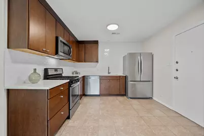 8600 Hathaway Drive, Austin, TX 78757 - Photo 6