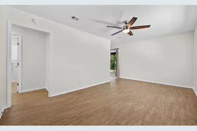 8600 Hathaway Drive, Austin, TX 78757 - Photo 8