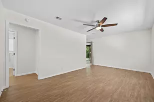 8600 Hathaway Dr, Austin, TX 78757 - Photo 8