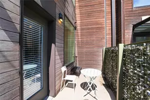 1800 E 4th St, Austin, TX 78702 - Photo 14