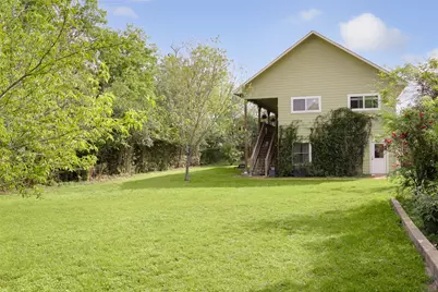 1917 Miles Avenue, Austin, TX 78745 - Photo 32