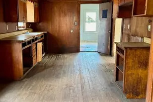 805 N Central Ave, Cameron, TX 76520 - Photo 6