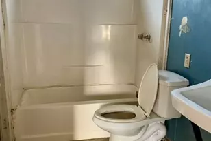 805 N Central Ave, Cameron, TX 76520 - Photo 8