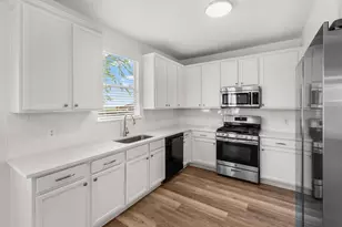 122 Plumbago Cove, Buda, TX 78610 - Photo 10
