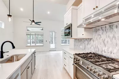 2008 Kit Circle, Austin, TX 78758 - Photo 14