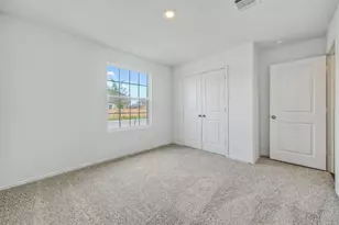 310 Sebring Cir, Hutto, TX 78634 - Photo 12