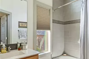 1807 Ulit Ave, Austin, TX 78702 - Photo 16