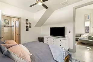 1807 Ulit Ave, Austin, TX 78702 - Photo 12
