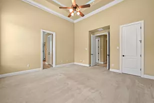 111 Whitley Dr, Austin, TX 78738 - Photo 16