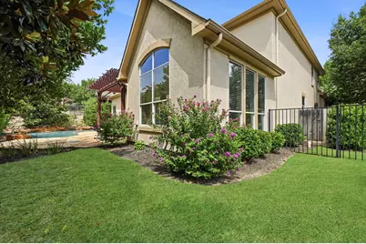 111 Whitley Drive, Austin, TX 78738 - Photo 34