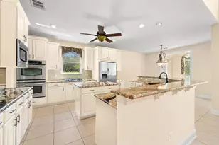 111 Whitley Dr, Austin, TX 78738 - Photo 8