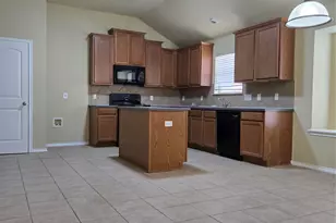 2118 Rachel Ln, Round Rock, TX 78664 - Photo 4