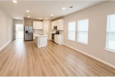 206 Wind Trail, Hutto, TX 78634 - Photo 4