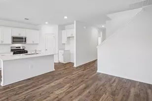 151 Mustang Lk Cir, Buda, TX 78610 - Photo 12