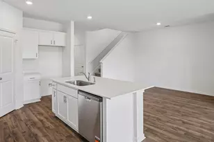 151 Mustang Lk Cir, Buda, TX 78610 - Photo 14