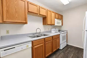 921-923 Sagewood Trail, San Marcos, TX 78666 - Photo 10