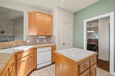 20406 Whiterock Drive, Lago Vista, TX 78645 - Photo 12
