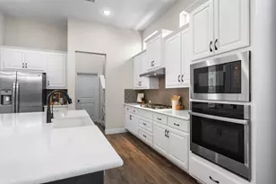 113 Tanali Trail, Georgetown, TX 78628 - Photo 16