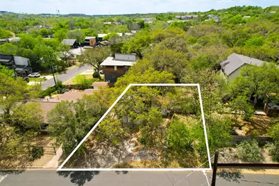 703 Herndon Lane, Austin, TX 78704 - Photo 2