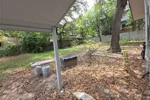 703 Herndon Ln, Austin, TX 78704 - Photo 10