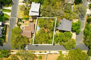 703 Herndon Ln, Austin, TX 78704 - Photo 12