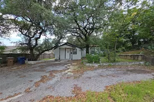 703 Herndon Ln, Austin, TX 78704 - Photo 20