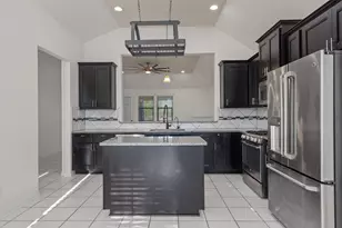 2709 Coral Valley Dr, Leander, TX 78641 - Photo 10