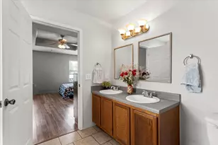 5105 Bantom Woods Bend, Austin, TX 78724 - Photo 12