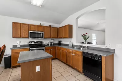 5105 Bantom Woods Bend, Austin, TX 78724 - Photo 4